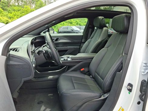 Used 2024 Cadillac Lyriq Tech w/ Driver Assist Package AWD/4WD image 14
