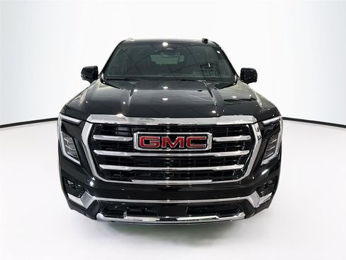 Used 2025 GMC Yukon XL Elevation w/ LPO, Floor Liner Package AWD/4WD image 27
