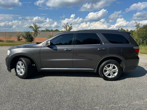 Used 2013 Dodge Durango Crew image 2