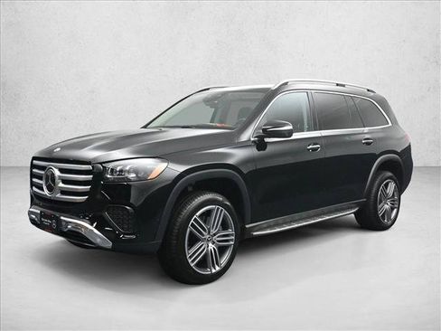 Certified 2026 Mercedes-Benz GLS 450 4MATIC image 5