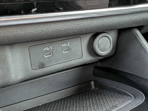 Used 2024 Nissan Rogue S FWD image 20