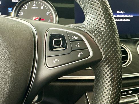 Certified 2018 Mercedes-Benz E 400 4MATIC Sedan image 13