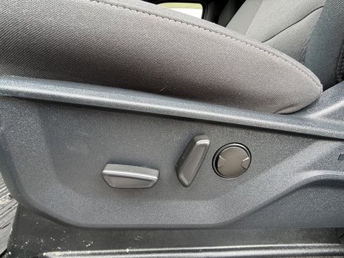 Used 2025 Ford F150 XLT w/ Equipment Group 302A MID image 22