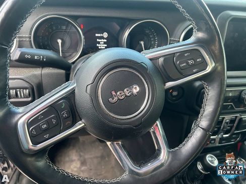 Used 2021 Jeep Wrangler Unlimited Rubicon 4xe w/ Cold Weather Group AWD/4WD image 9
