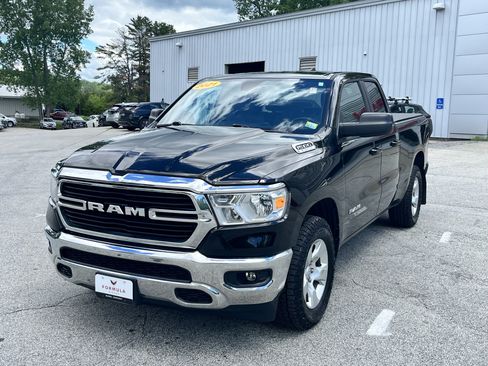 Used 2021 RAM 1500 Big Horn AWD/4WD image 3