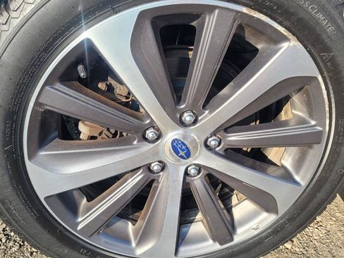 Used 2016 Subaru Legacy 2.5i Limited AWD/4WD image 38