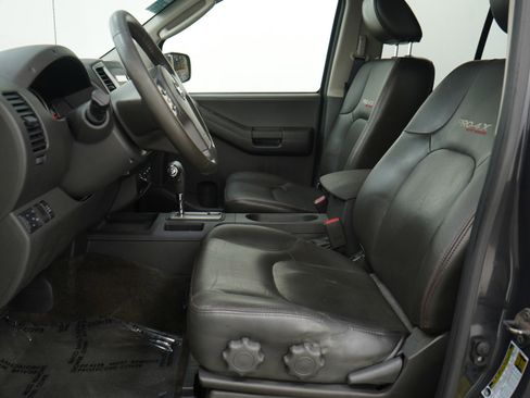 Used 2011 Nissan Xterra PRO-4X w/ Pro-4x Leather Pkg image 21