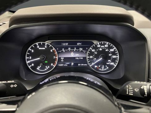 Used 2023 Nissan Rogue SL w/ SL Premium Package image 18