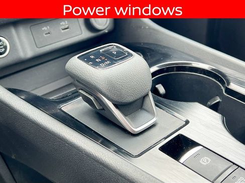 Used 2023 Nissan Rogue SV FWD image 16