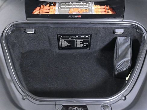 Used 2022 Ferrari SF90 Stradale image 29