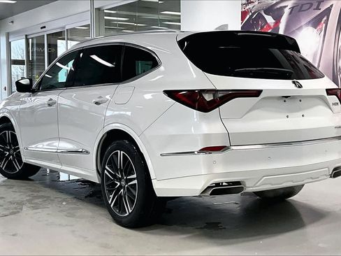 New 2026 Acura MDX SH-AWD w/ Advance Package image 4