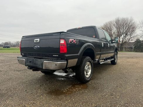 Used 2014 Ford F250 XLT w/ XLT Value Package image 2