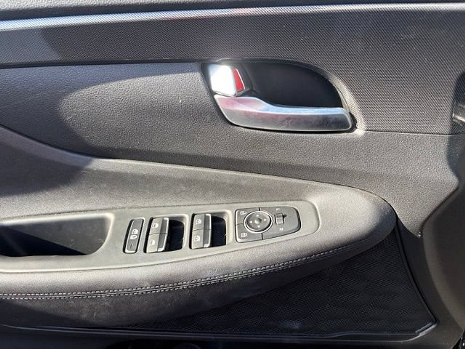 Certified 2023 Hyundai Santa Fe SEL AWD/4WD image 10