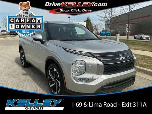 Used 2022 Mitsubishi Outlander ES image 1