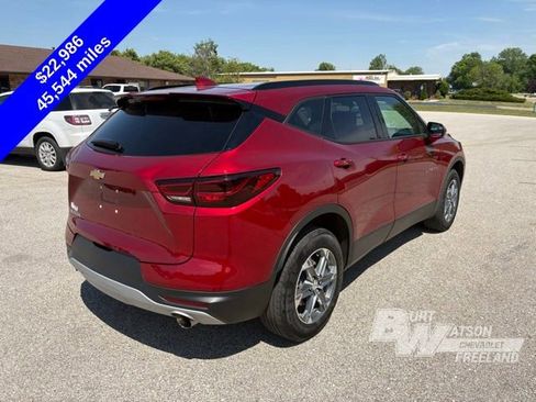 Used 2023 Chevrolet Blazer LT w/ Convenience Package FWD image 6