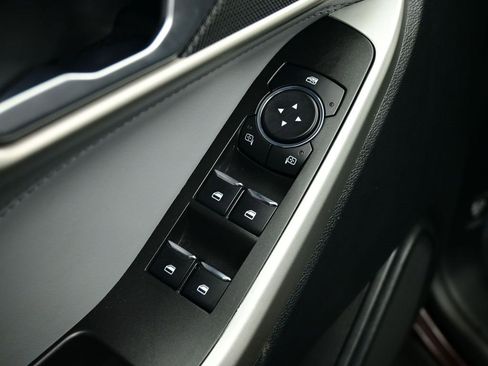 Used 2023 Ford Explorer XLT w/ Equipment Group 202A image 22