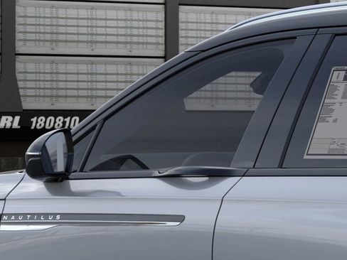 New 2026 Lincoln Nautilus Reserve image 20