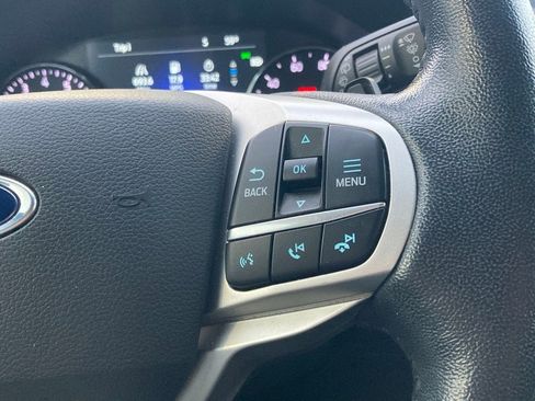 Used 2020 Ford Explorer Limited w/ Class III Trailer Tow Package image 17