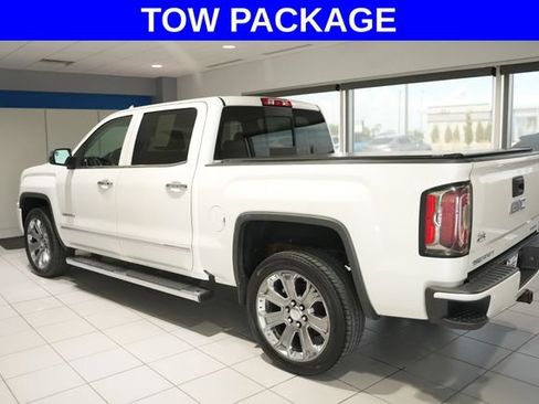 Used 2016 GMC Sierra 1500 Denali w/ Denali Ultimate Package AWD/4WD image 4