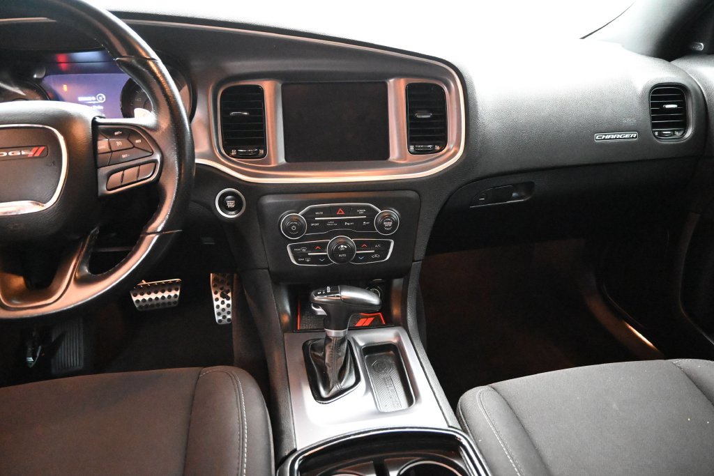 Used 2022 Dodge Charger R/T w/ Blacktop Package RWD image 4