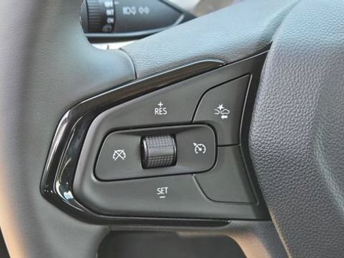 New 2027 Chevrolet Bolt LT w/ Comfort Package FWD image 16