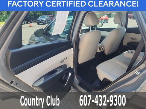 Used 2025 Hyundai Tucson SEL AWD/4WD image 22