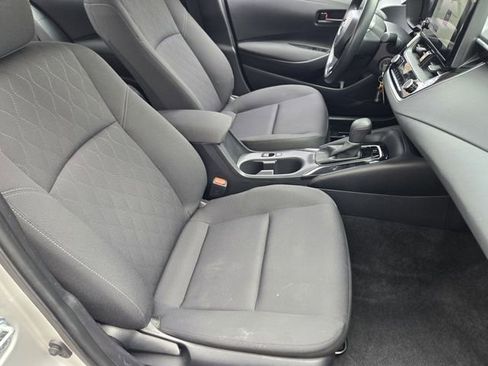 Used 2024 Toyota Corolla LE image 9