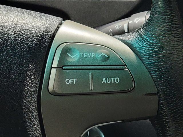 Used 2010 Toyota Highlander SE AWD/4WD image 28