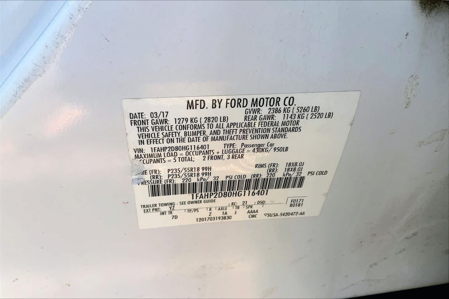 Used 2017 Ford Taurus SE FWD image 29