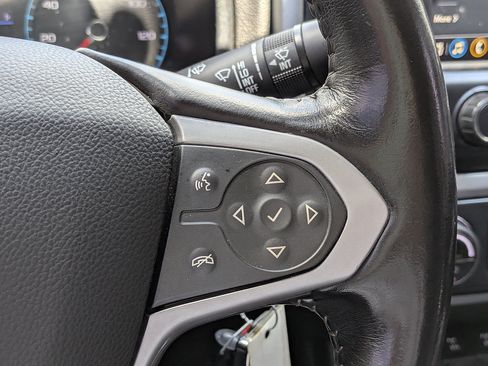 Certified 2019 Chevrolet Colorado ZR2 AWD/4WD image 23