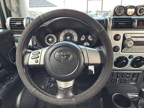 Used 2008 Toyota FJ Cruiser 4WD image 20
