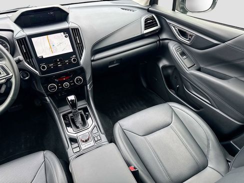 Used 2024 Subaru Forester Touring image 30