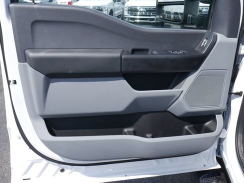 New 2026 Ford F350 XL w/ XL Chrome Package AWD/4WD image 9