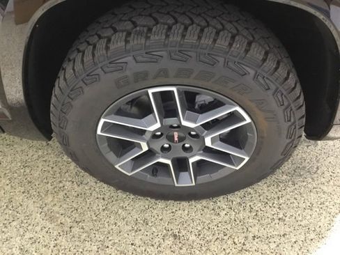 New 2026 GMC Terrain AT4 w/ Convenience Package III image 26