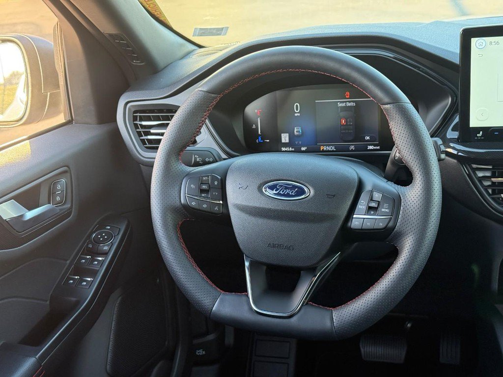 Used 2026 Ford Escape ST-Line w/ Tech Pack #1 FWD image 14
