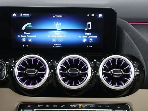 Used 2023 Mercedes-Benz GLA 250 4MATIC image 27