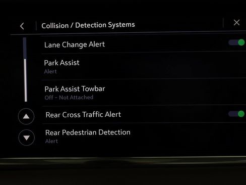 Used 2021 GMC Yukon Denali w/ Denali Premium Package image 37