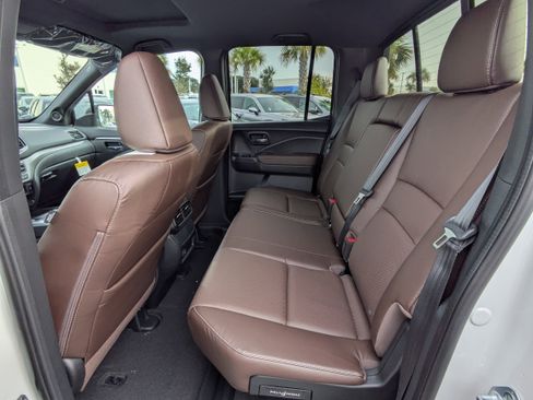 New 2026 Honda Ridgeline RTL image 17