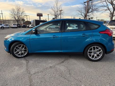 Used 2015 Ford Focus SE w/ Equipment Group 201A image 6