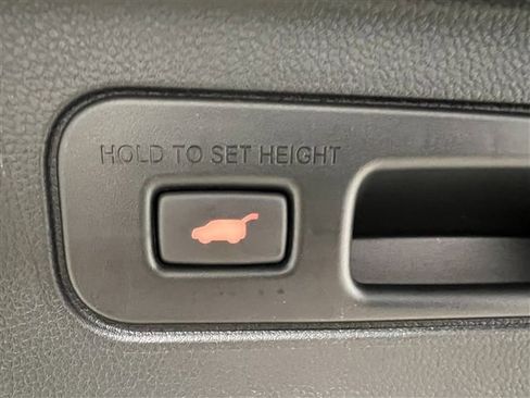 New 2025 Honda Pilot Touring image 33