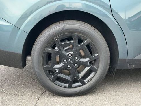 New 2025 Kia Carnival SX Prestige image 11