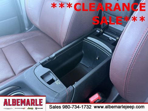 Used 2024 Dodge Durango GT image 26