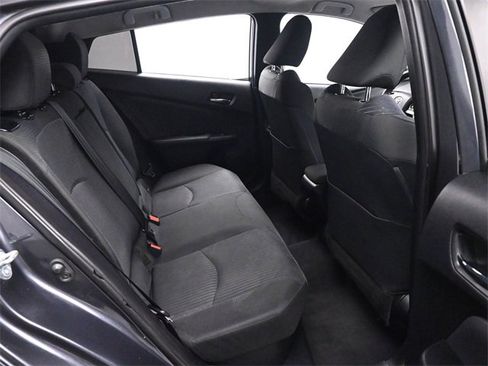 Used 2016 Toyota Prius Two image 16
