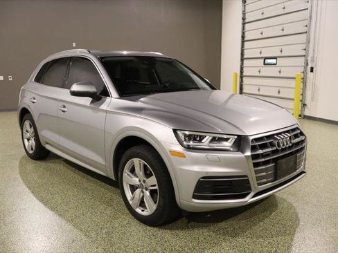 Used 2019 Audi Q5 2.0T Premium Plus w/ Premium Plus Package image 1