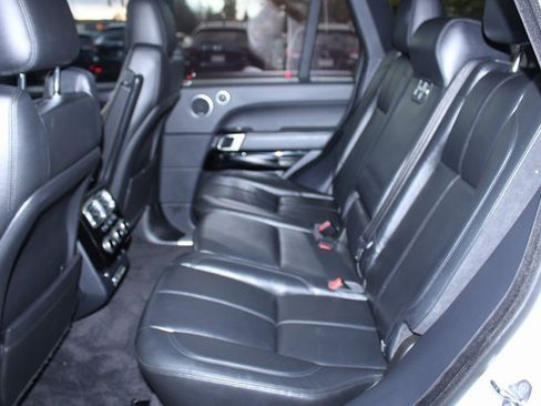 Used 2016 Land Rover Range Rover image 23