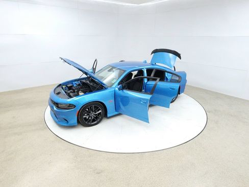 Used 2019 Dodge Charger Scat Pack RWD image 26