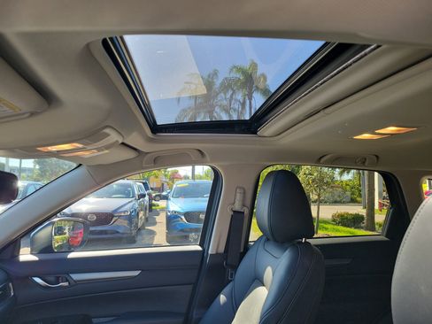 Used 2020 MAZDA CX-5 Touring image 12