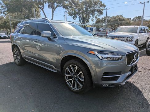 Used 2018 Volvo XC90 T6 Momentum image 8