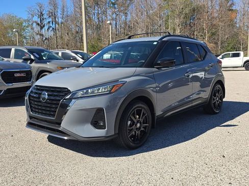 Certified 2021 Nissan Kicks SR w/ SR Premium Package image 4