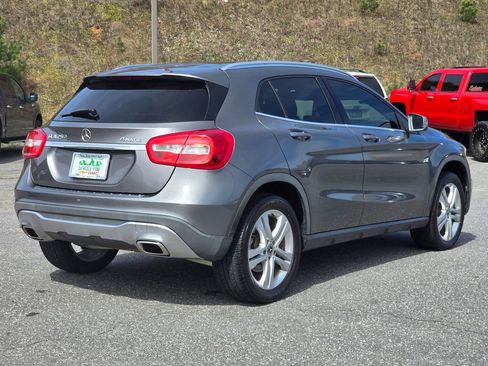 Used 2018 Mercedes-Benz GLA 250 4MATIC image 15